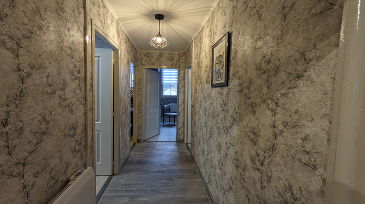 Ma-Cabane - Vente Maison AINAY-LE-CHATEAU, 173 m²