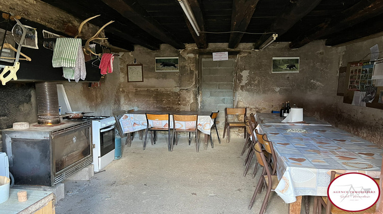 Ma-Cabane - Vente Maison AINAY-LE-VIEIL, 190 m²