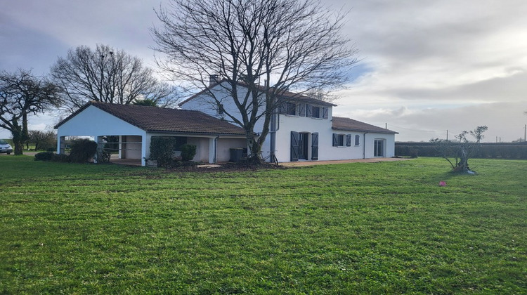 Ma-Cabane - Vente Maison AIRVAULT, 144 m²