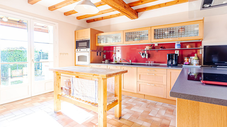 Ma-Cabane - Vente Maison AIX-EN-PROVENCE, 220 m²
