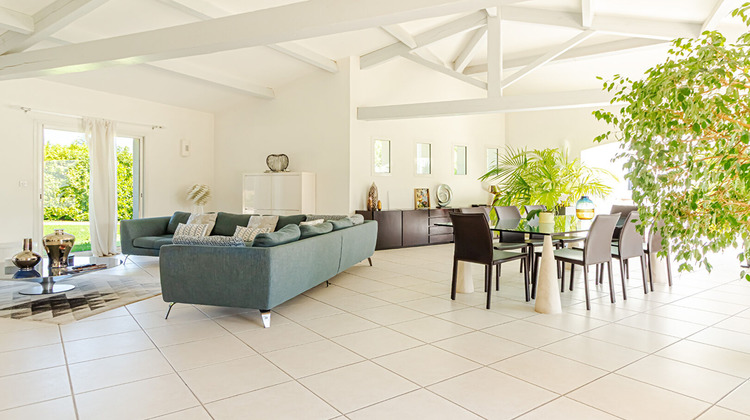 Ma-Cabane - Vente Maison AIX-EN-PROVENCE, 215 m²