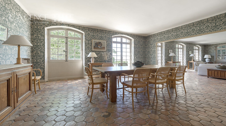 Ma-Cabane - Vente Maison Aix-en-Provence, 300 m²
