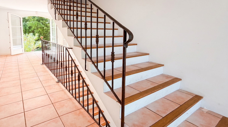 Ma-Cabane - Vente Maison AIX-EN-PROVENCE, 250 m²