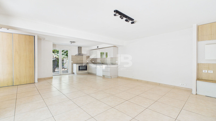 Ma-Cabane - Vente Maison AIX-EN-PROVENCE, 70 m²