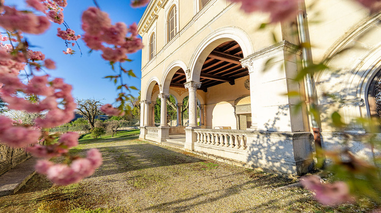Ma-Cabane - Vente Maison AIX-LES-BAINS, 675 m²