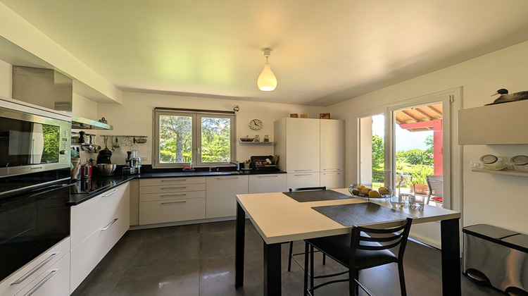 Ma-Cabane - Vente Maison AIX-LES-BAINS, 140 m²