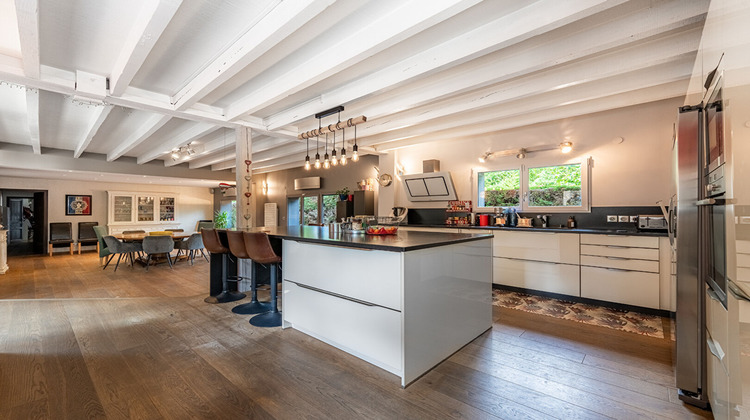 Ma-Cabane - Vente Maison AIX-LES-BAINS, 366 m²