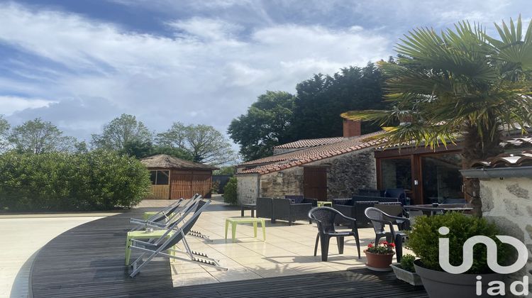 Ma-Cabane - Vente Maison Aizenay, 406 m²