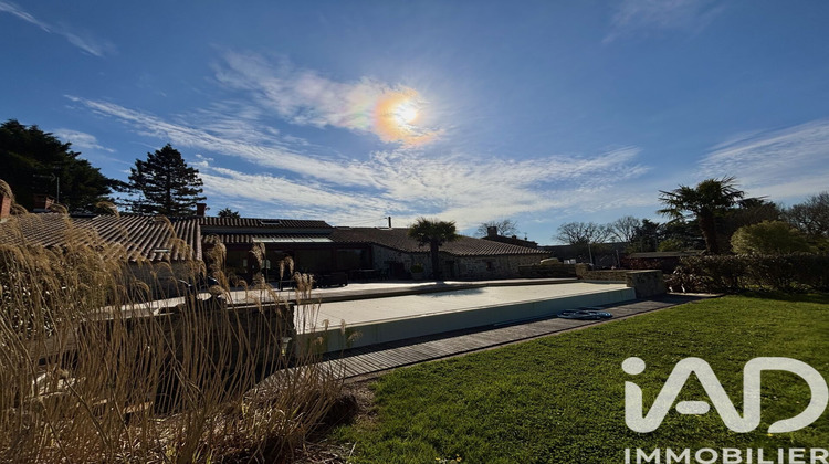 Ma-Cabane - Vente Maison Aizenay, 416 m²