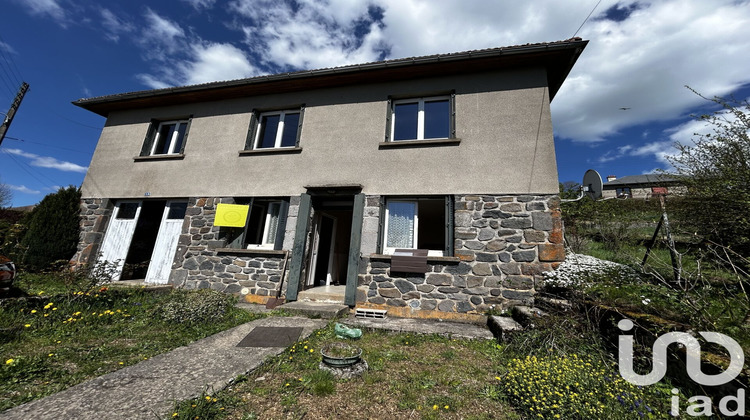 Ma-Cabane - Vente Maison Allanche, 90 m²