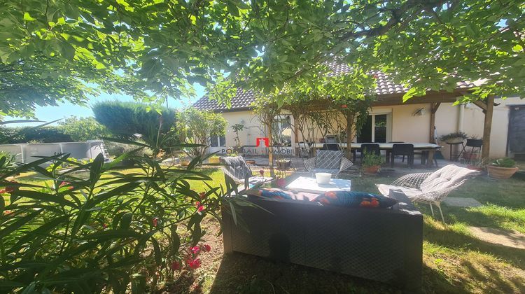 Ma-Cabane - Vente Maison Ambarès-et-Lagrave, 110 m²