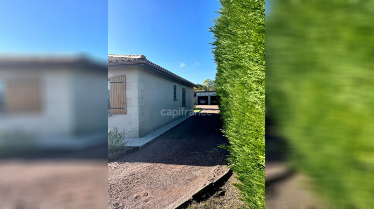 Ma-Cabane - Vente Maison AMBARES ET LAGRAVE, 107 m²