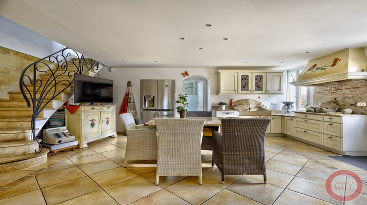 Ma-Cabane - Vente Maison Ambarès-et-Lagrave, 247 m²