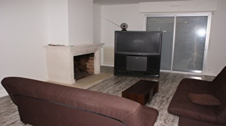 Ma-Cabane - Vente Maison AMBARES-ET-LAGRAVE, 290 m²