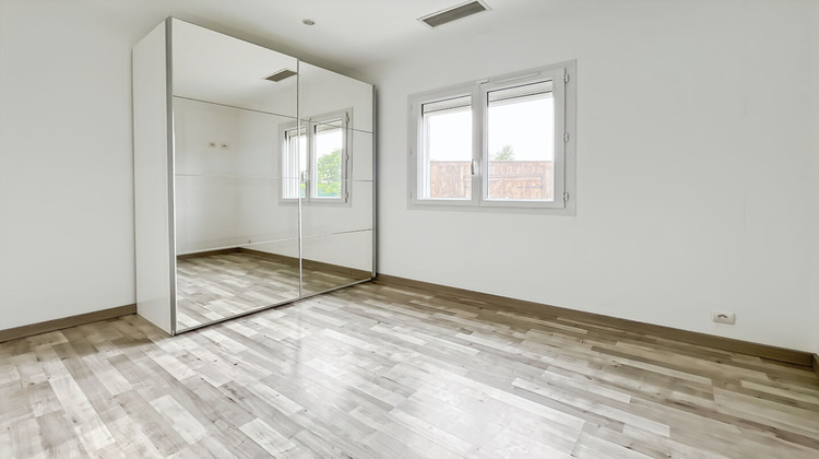 Ma-Cabane - Vente Maison AMBARES-ET-LAGRAVE, 98 m²