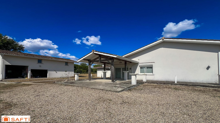 Ma-Cabane - Vente Maison Ambares-Et-Lagrave, 200 m²