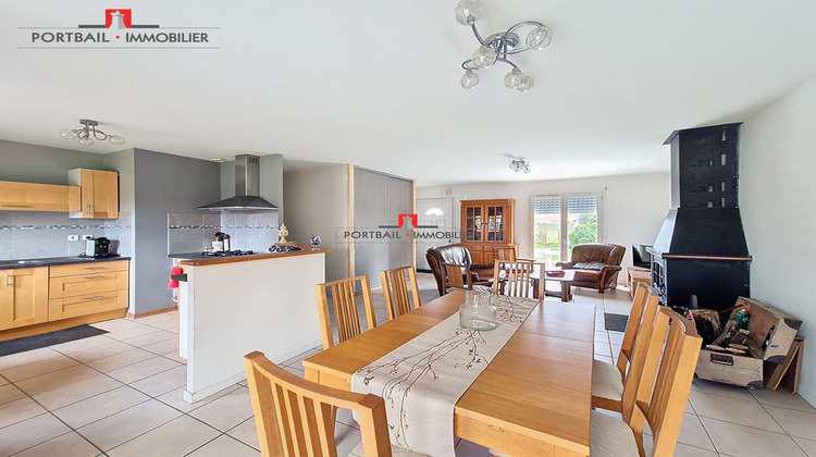 Ma-Cabane - Vente Maison Ambarès-et-Lagrave, 81 m²