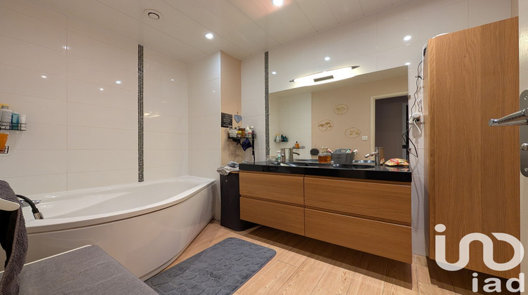 Ma-Cabane - Vente Maison Ambarès-Et-Lagrave, 127 m²