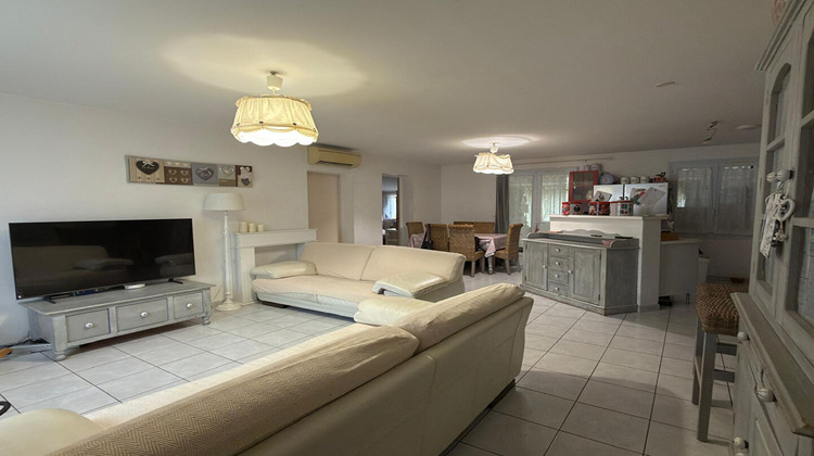 Ma-Cabane - Vente Maison AMBARES-ET-LAGRAVE, 92 m²