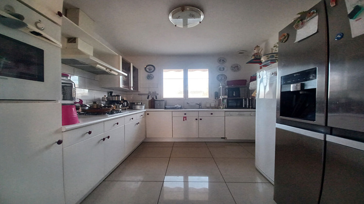 Ma-Cabane - Vente Maison AMBARES-ET-LAGRAVE, 100 m²