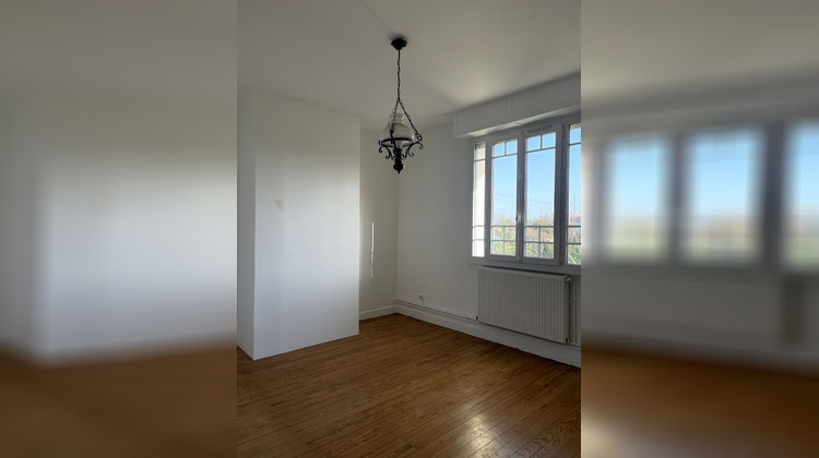 Ma-Cabane - Vente Maison AMBARES-ET-LAGRAVE, 208 m²