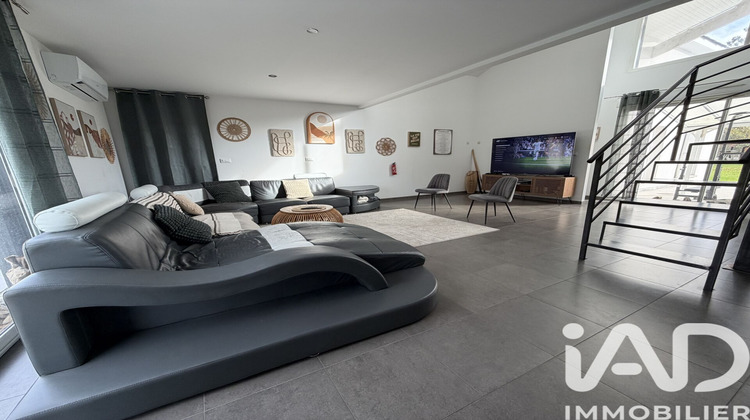 Ma-Cabane - Vente Maison Ambarès-Et-Lagrave, 213 m²