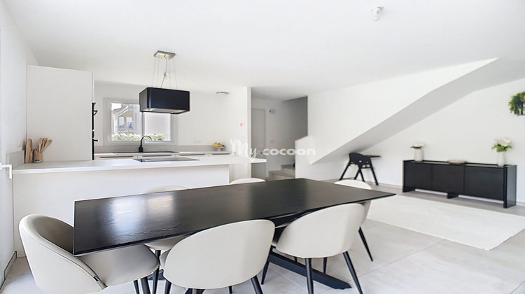 Ma-Cabane - Vente Maison AMBERIEU-EN-BUGEY, 96 m²