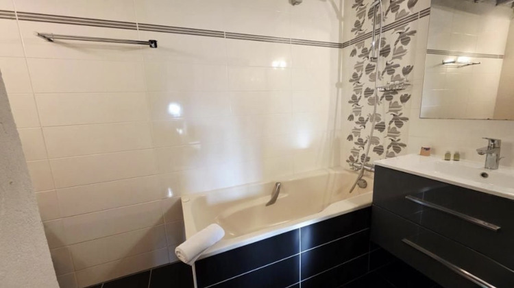 Ma-Cabane - Vente Maison Ambérieux-en-Dombes, 222 m²