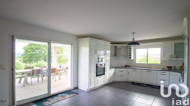 Ma-Cabane - Vente Maison Ambert, 230 m²