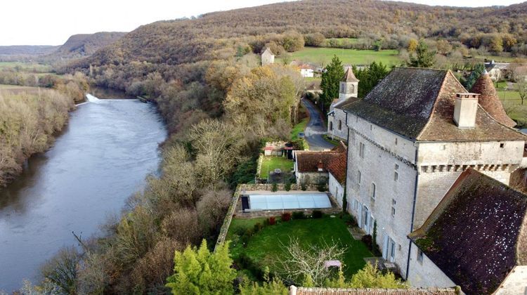 Ma-Cabane - Vente Maison AMBEYRAC, 370 m²