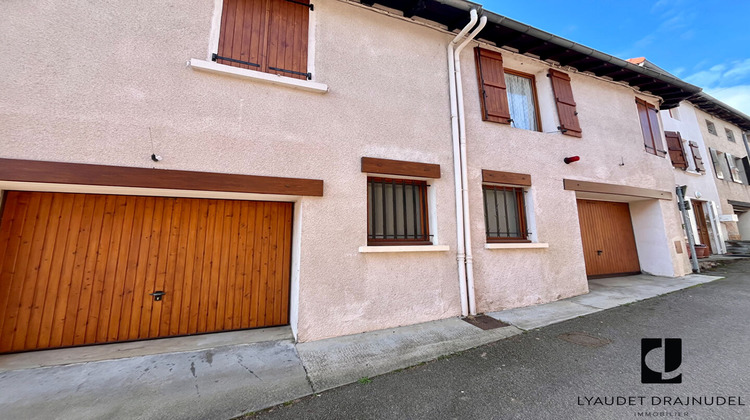 Ma-Cabane - Vente Maison AMBIERLE, 197 m²