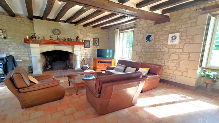 Ma-Cabane - Vente Maison AMBILLOU-CHATEAU, 217 m²