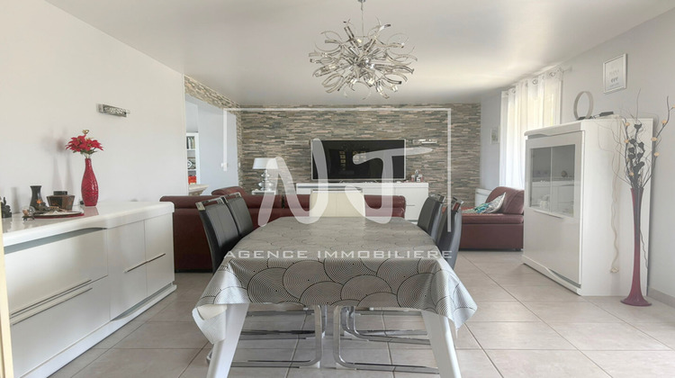 Ma-Cabane - Vente Maison AMBILLOU-CHATEAU, 100 m²