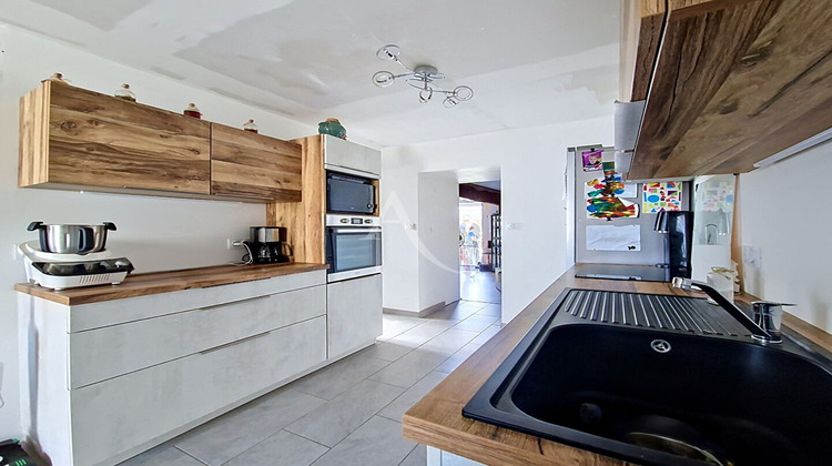 Ma-Cabane - Vente Maison AMBILLOU-CHATEAU, 78 m²