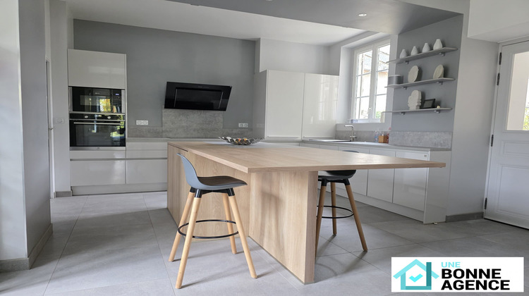 Ma-Cabane - Vente Maison Amboise, 340 m²