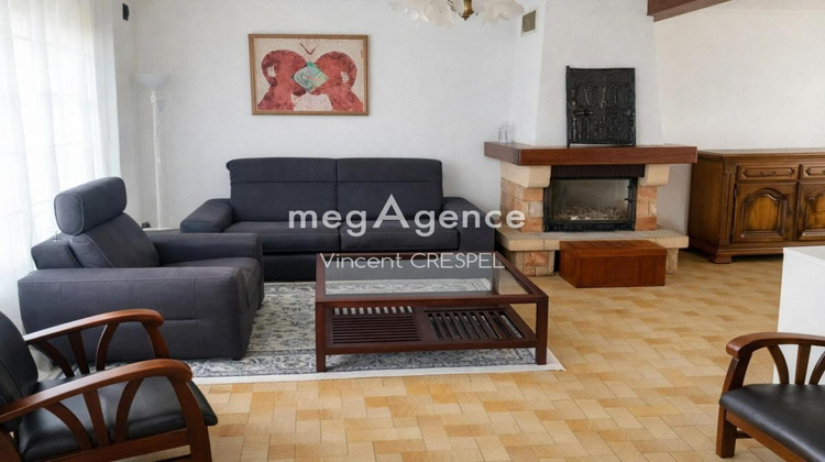 Ma-Cabane - Vente Maison AMBRIERES LES VALLEES, 83 m²