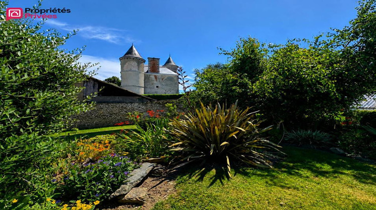 Ma-Cabane - Vente Maison AMBRIERES LES VALLEES, 130 m²