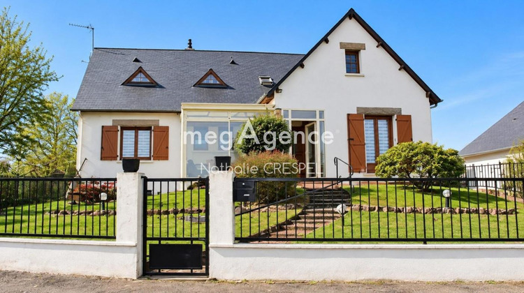 Ma-Cabane - Vente Maison AMBRIERES LES VALLEES, 148 m²