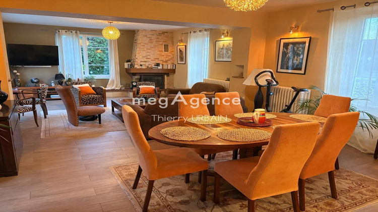 Ma-Cabane - Vente Maison AMPLEPUIS, 200 m²