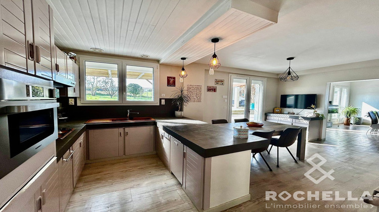 Ma-Cabane - Vente Maison Andilly, 198 m²