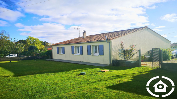 Ma-Cabane - Vente Maison Angeac-Champagne, 102 m²