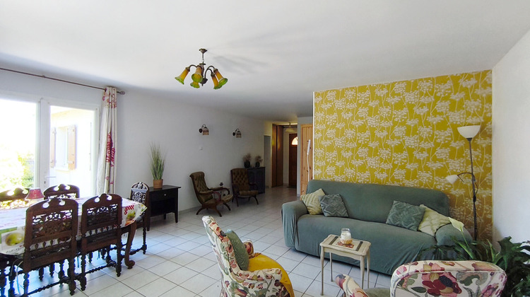 Ma-Cabane - Vente Maison ANGEAC-CHAMPAGNE, 95 m²