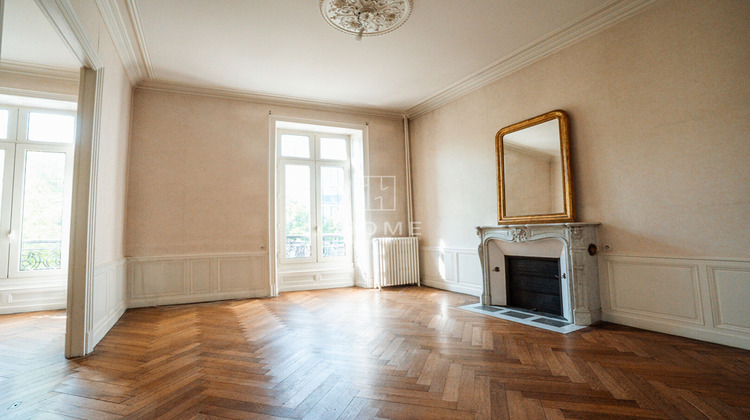 Ma-Cabane - Vente Maison ANGERS, 318 m²