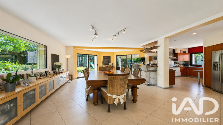 Ma-Cabane - Vente Maison Angicourt, 243 m²