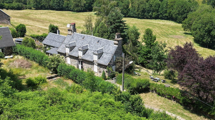 Ma-Cabane - Vente Maison Anglards-de-Salers, 166 m²