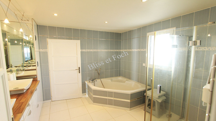 Ma-Cabane - Vente Maison ANGLET, 230 m²