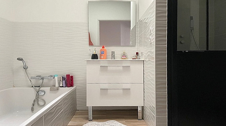 Ma-Cabane - Vente Maison ANGLIERS, 83 m²