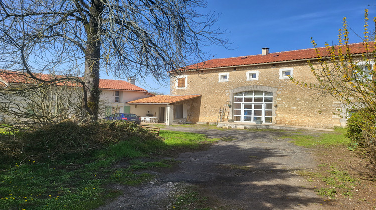 Ma-Cabane - Vente Maison Angoulême, 524 m²