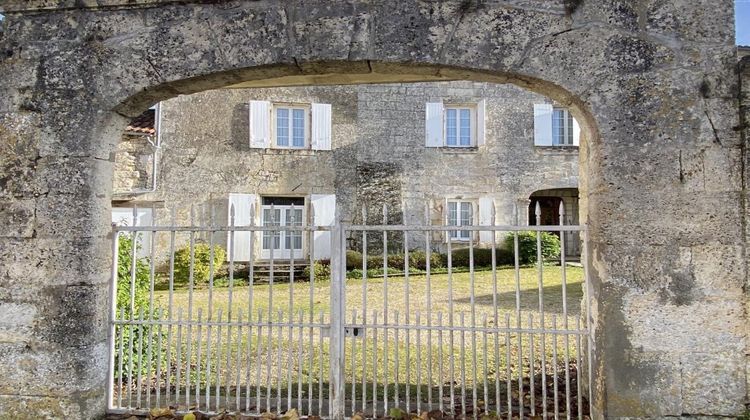 Ma-Cabane - Vente Maison ANGOULEME, 342 m²