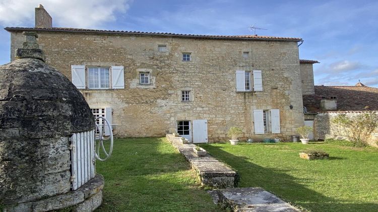 Ma-Cabane - Vente Maison ANGOULEME, 342 m²